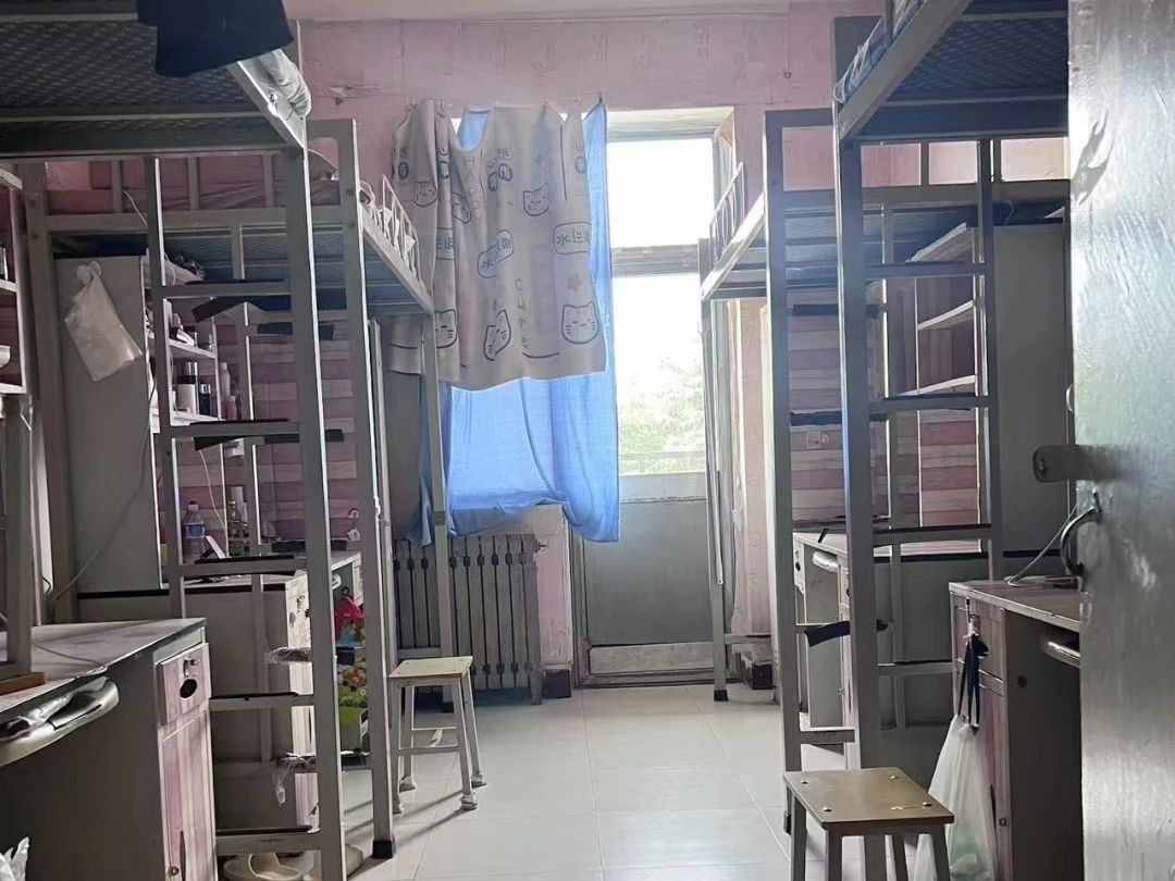 817f28f5a35dd1418fe4506a22d688e4